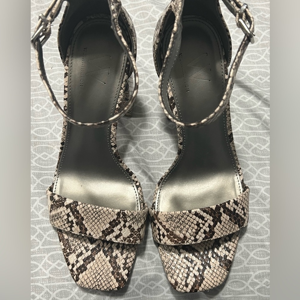 Snake skin heels - Picture 2 of 2